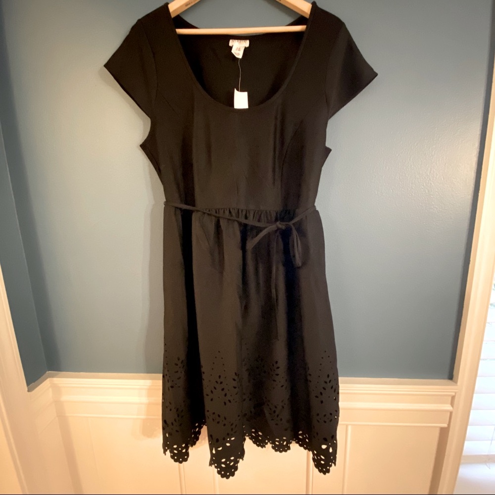 Little Black Dress - Motherhood Maternity